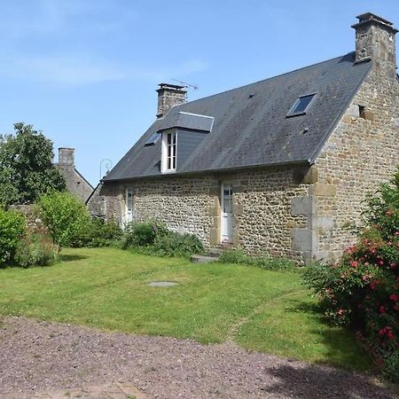 La Foret Auvray - Maison De Campagne Putanges Экстерьер фото